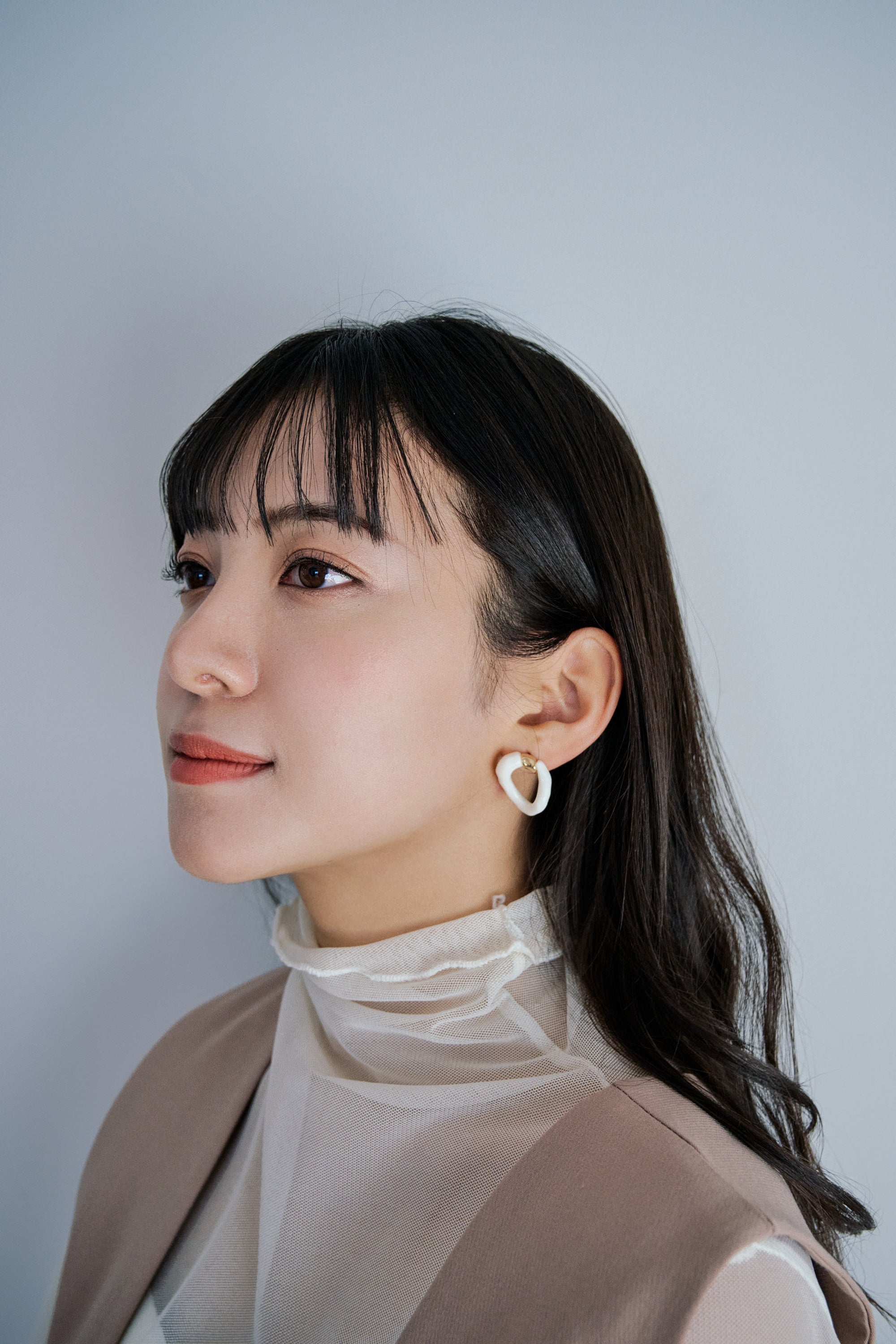 White Nuance Pierce – kicuri