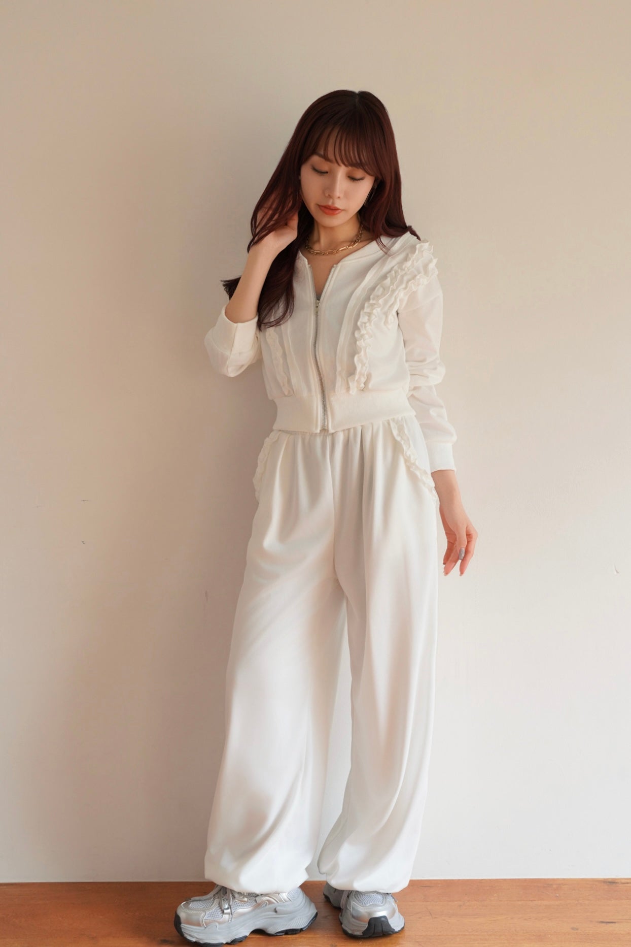 フリルディティールスウェットセットアップ(2set) – kicuri
