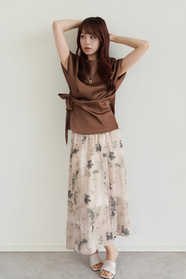 ［早割］とろみサテンリボンブラウス×ニュアンスプリントAラインスカート(2set)