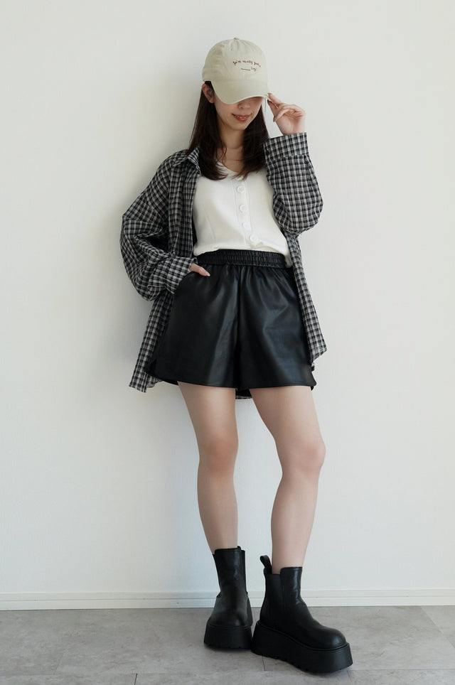 ［早割］シアーチェックシャツ×フェイクレザーショートパンツ(2SET15%OFF)