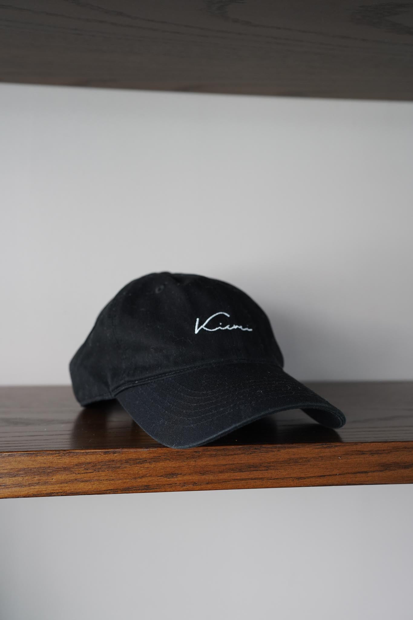ロゴ キャップ（ブラック） | SHE'S ONLINE SHOP