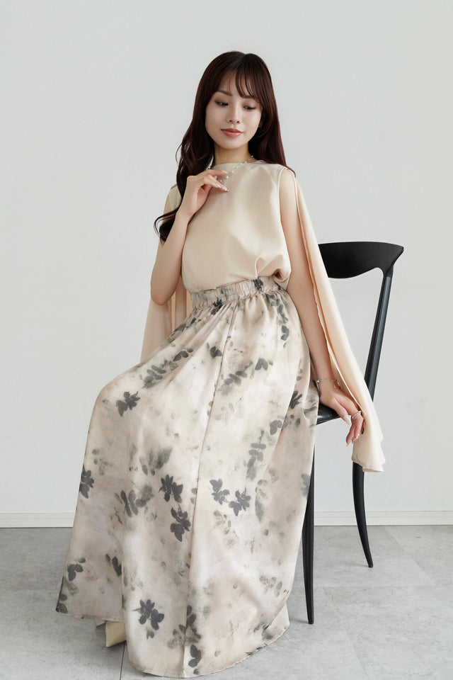 ［早割］サテンスリットケープ×ニュアンスプリントAラインスカート(2set)